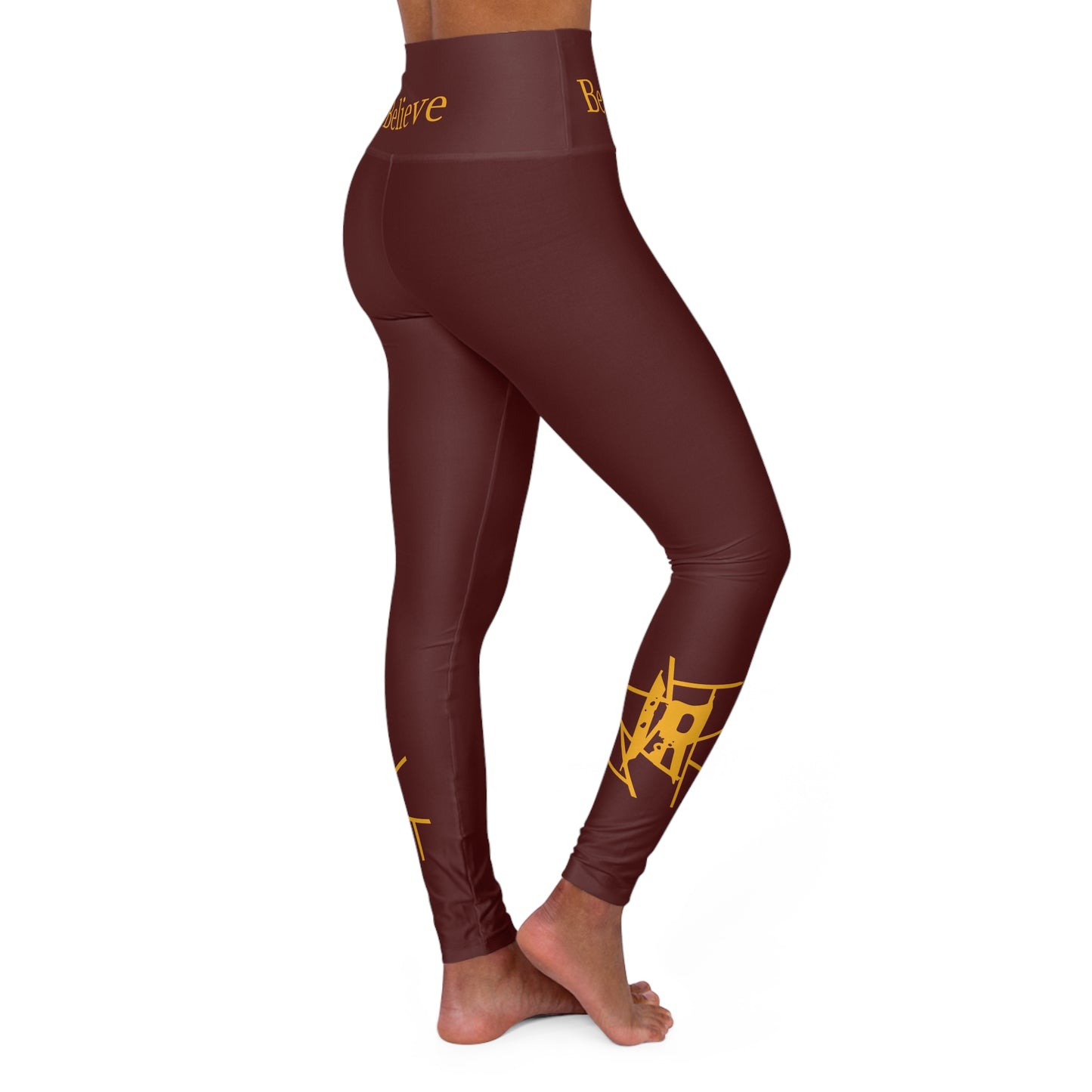 Leggings de yoga de cintura alta IR Borgoña Beat The Odds/Believe con logotipo dorado (POD)