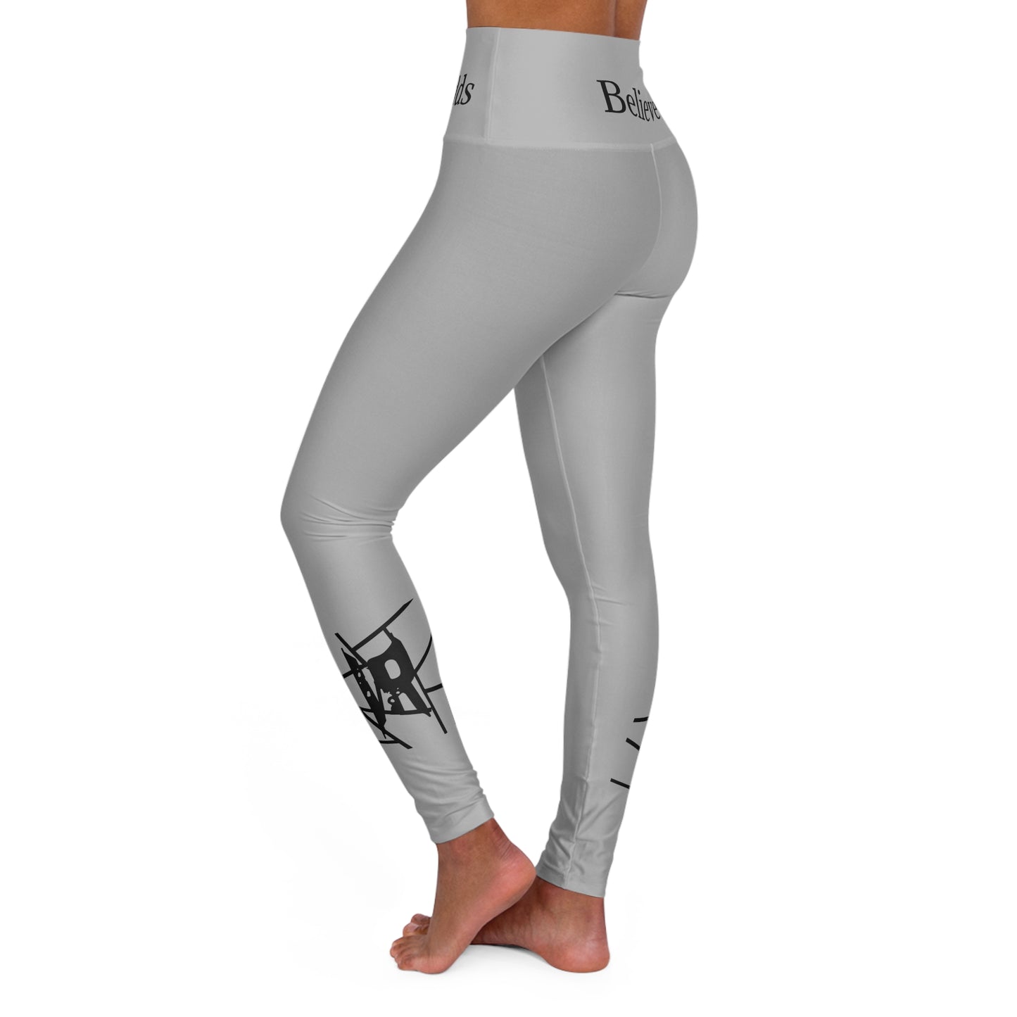 Leggings de ioga IR cinza claro Beat The Odds/Believe de cintura alta com logotipo preto (POD)