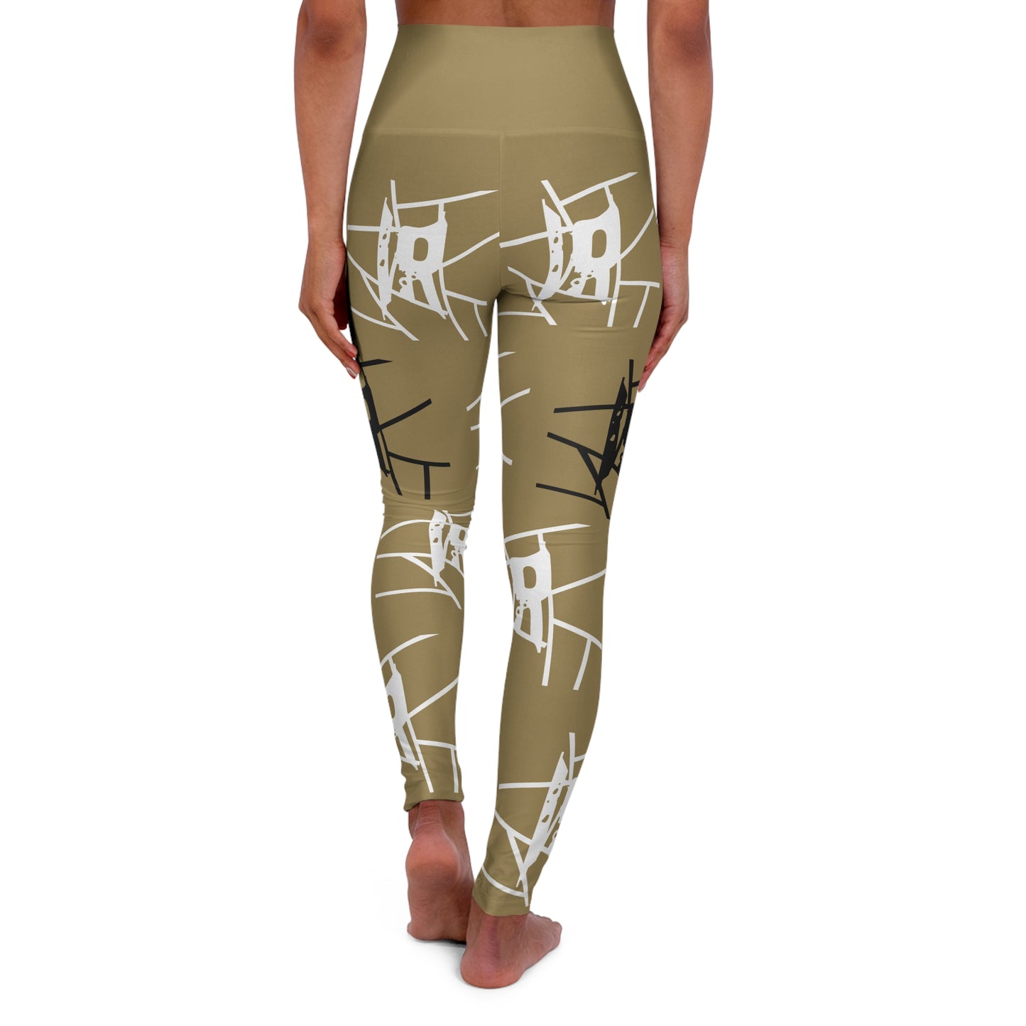 Leggings de yoga de cintura alta con estampado integral IR Gold y logotipo en blanco y negro (POD)